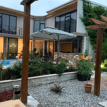 Guest House Smile Kobuleti Exterior foto