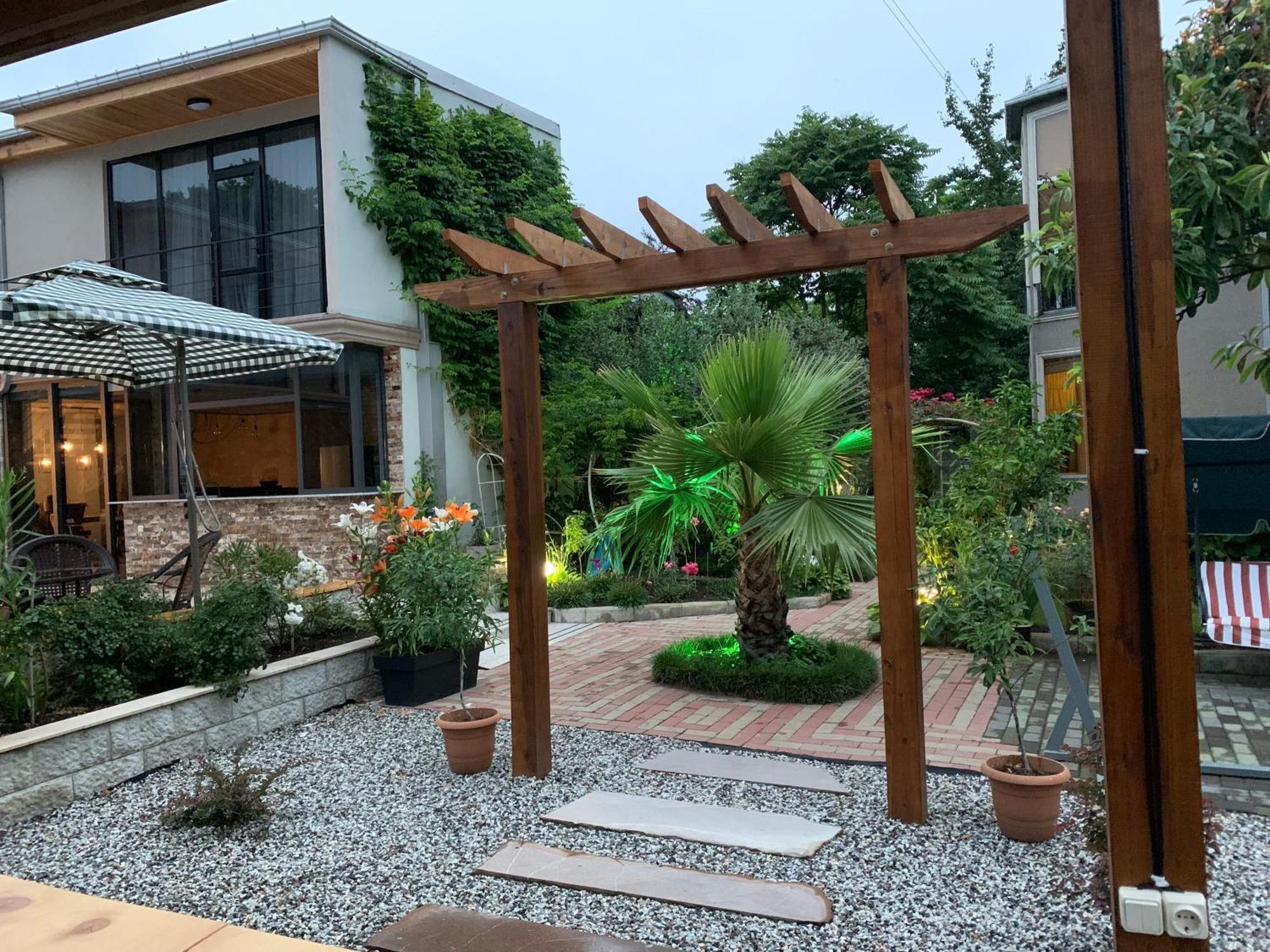Guest House Smile Kobuleti Exterior foto