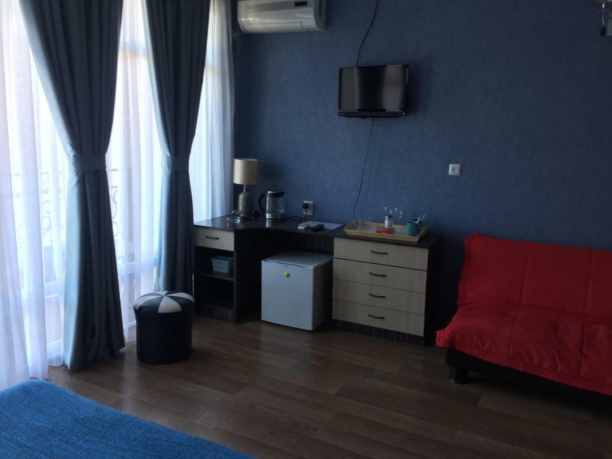 Guest House Smile Kobuleti Exterior foto